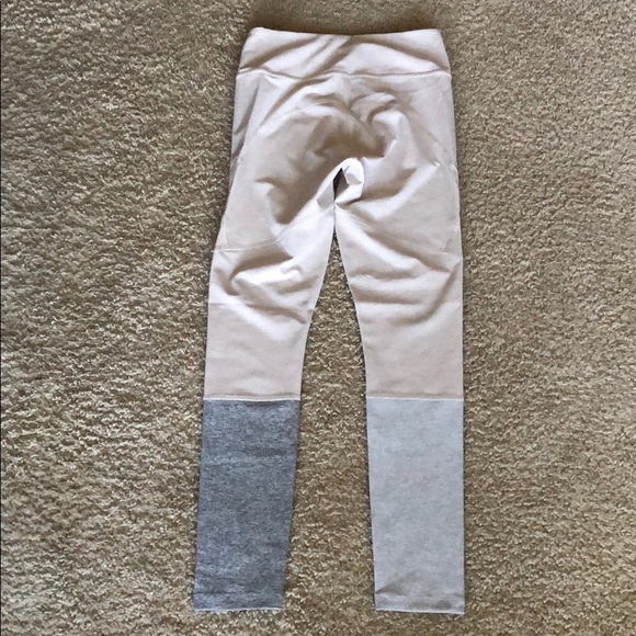 Outdoor Voices Nude Dipped Leggings Sz S & M - Picture 2 of 4